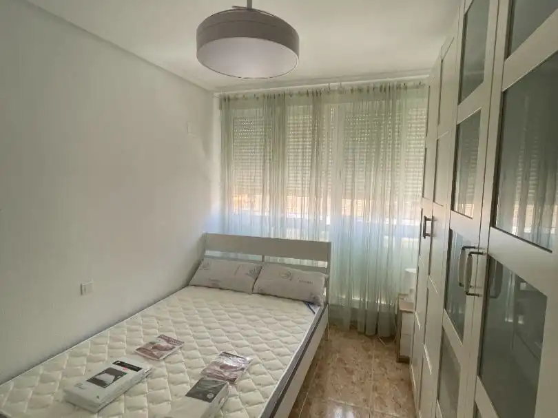 Piso de 85 m² en Cáceres