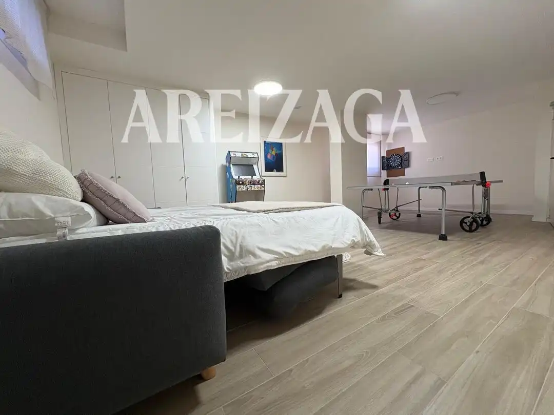 Casa de 200 m² en San Sebastián