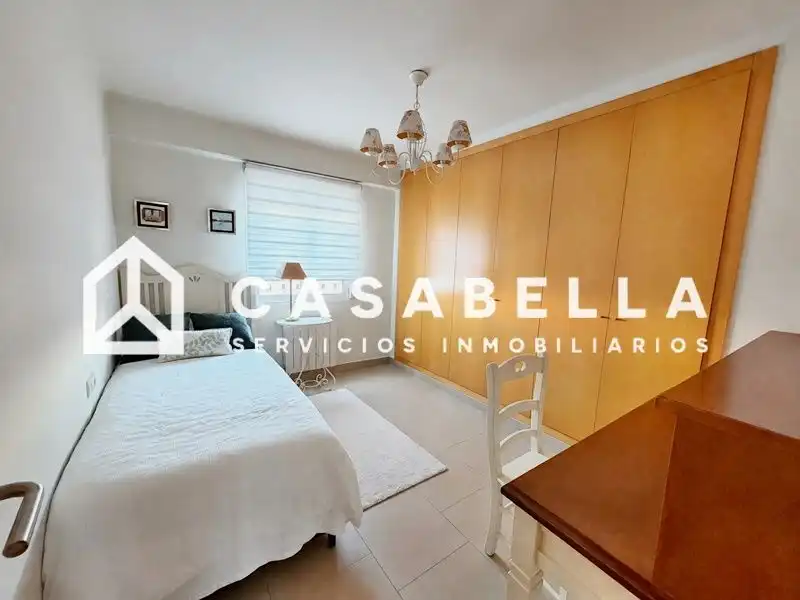 Wohnung 131 m² in Valencia