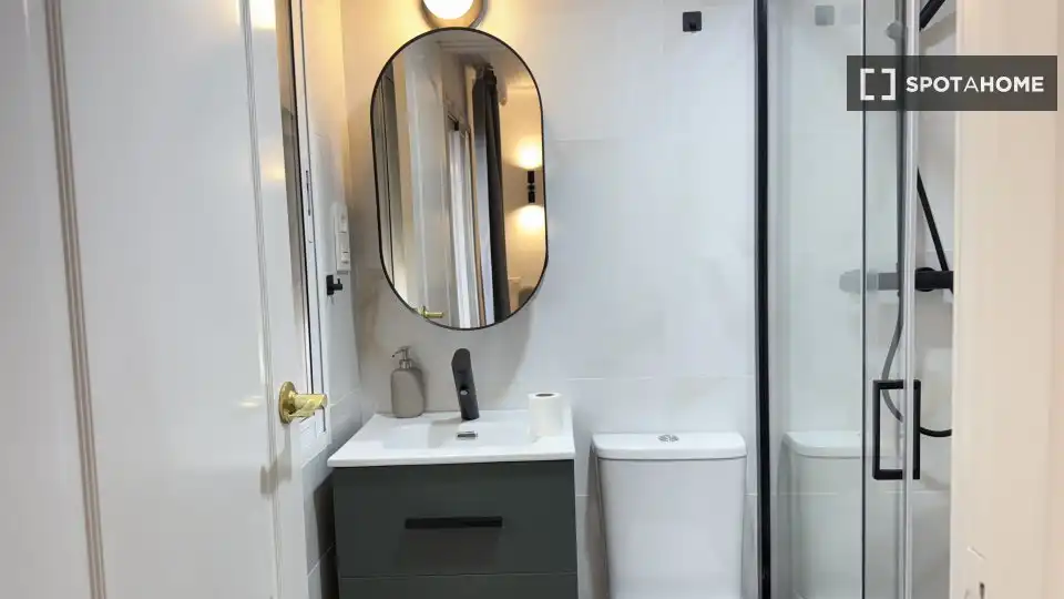 Habitación 46 m², Granada