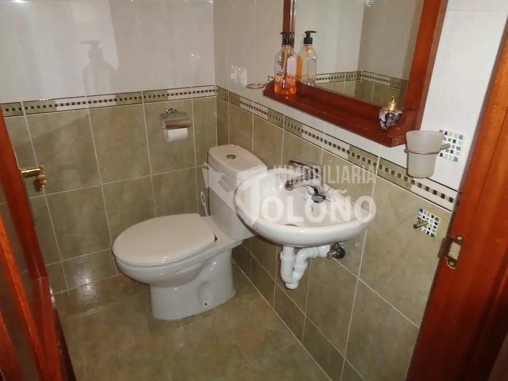 Piso de 140 m² en Anguciana