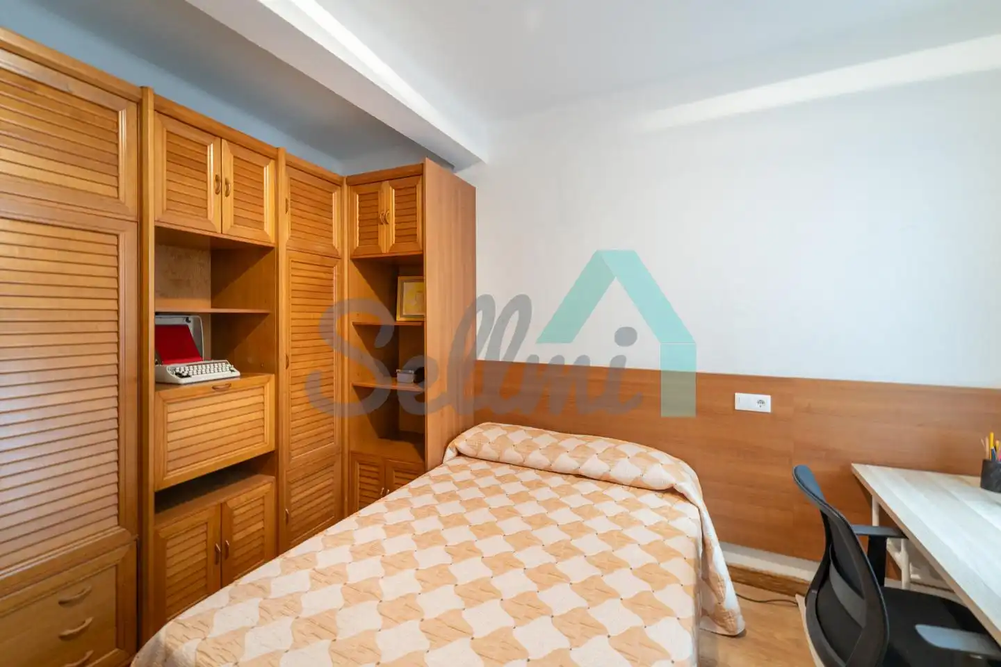 Piso de 212 m² en Oviedo