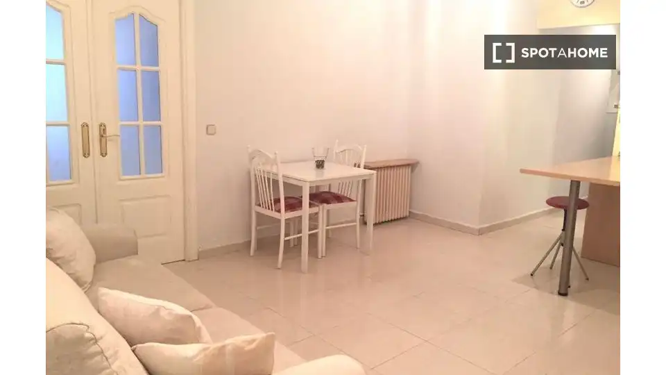Wohnung 75 m² in Madrid