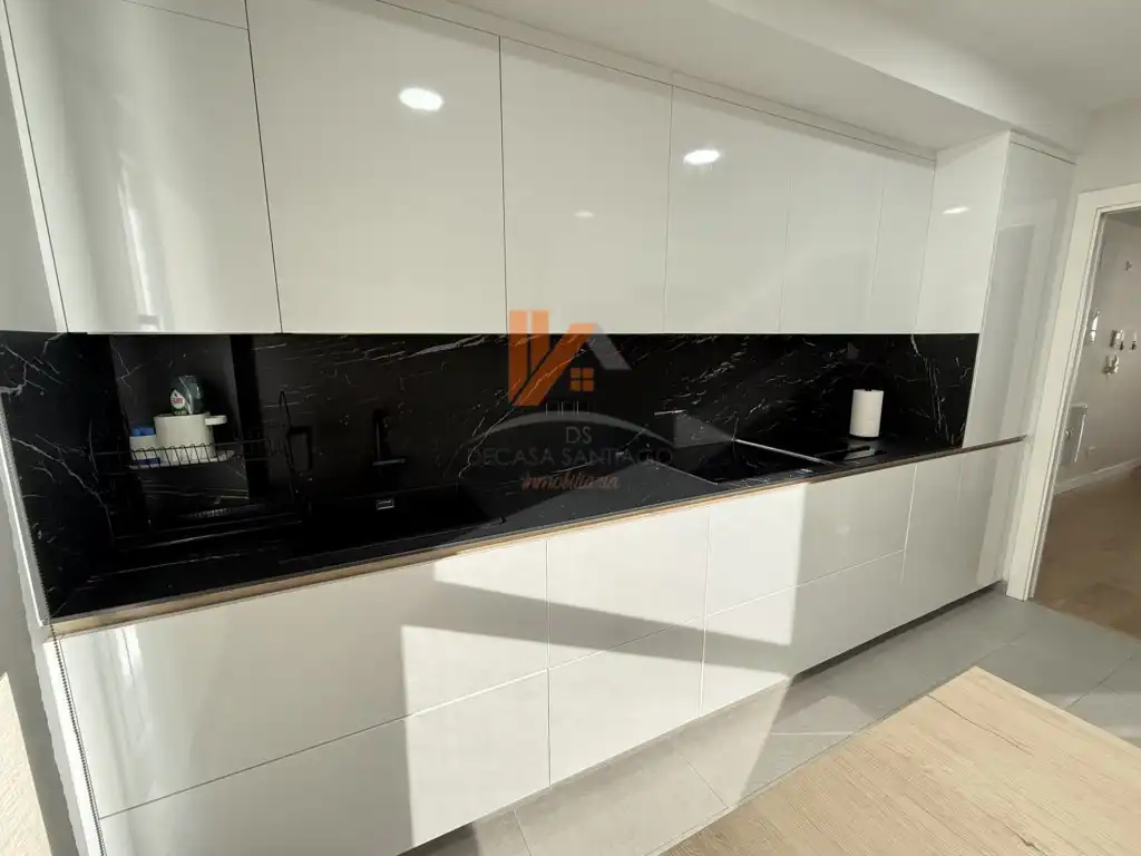 Piso de 136 m² en Santiago de Compostela