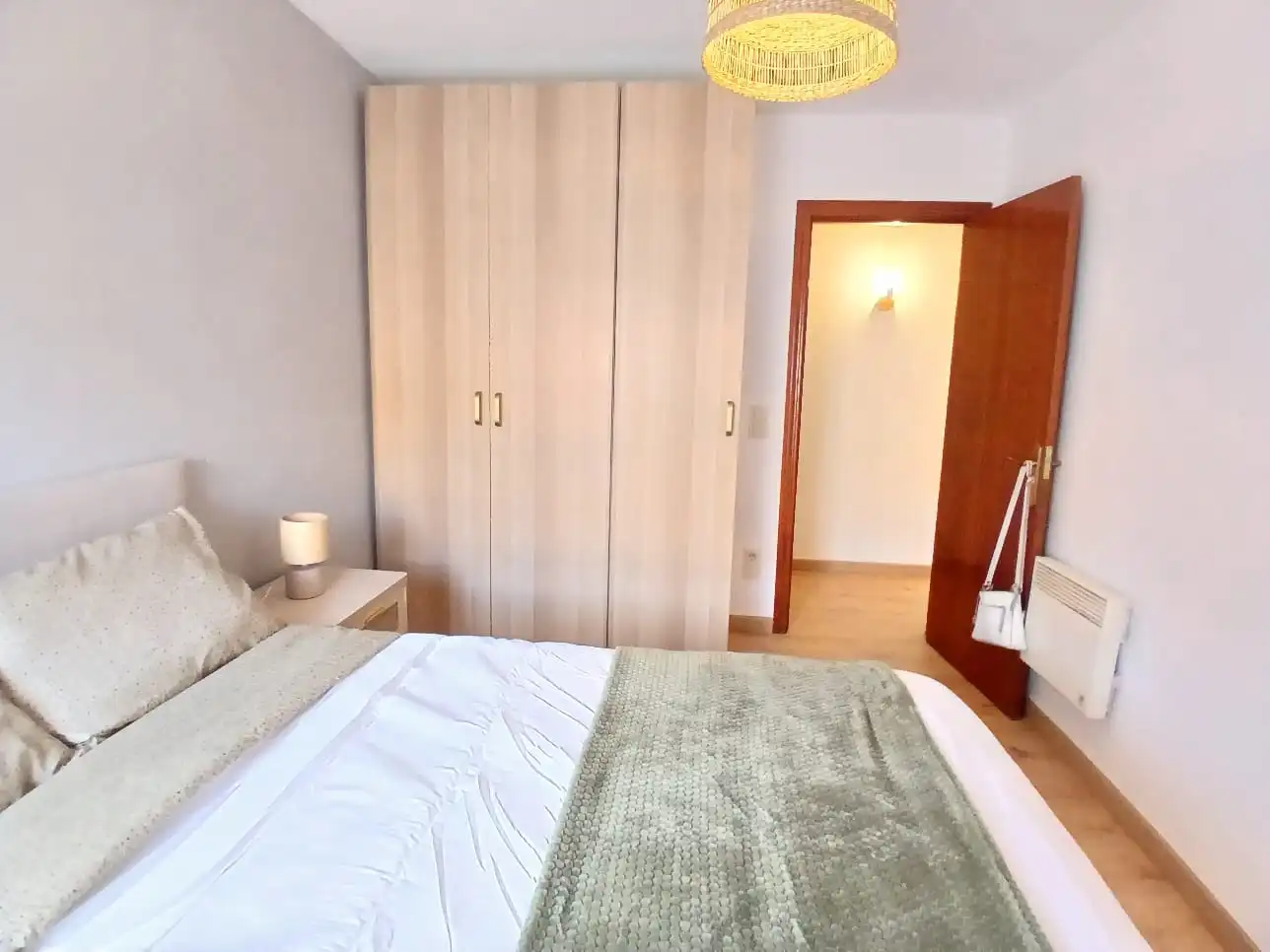 Piso de 90 m² en La Almunia de Doña Godina