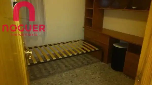 Pis de 120 m² a Còrdova