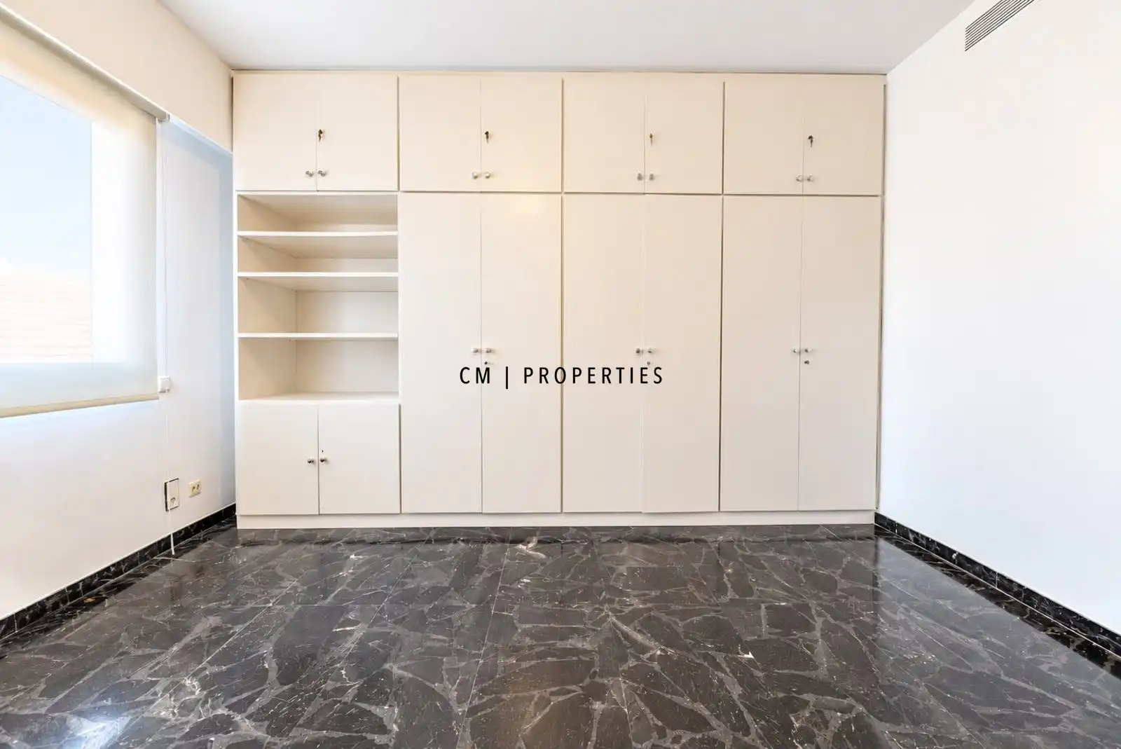 Flat 250 m² in València