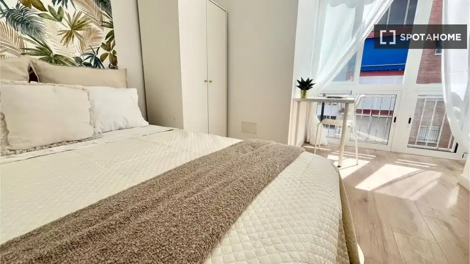 Habitación 81 m², Sevilla