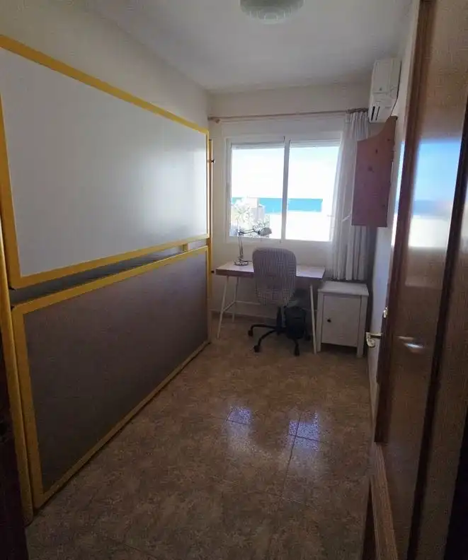 Piso de 75 m² en Piles