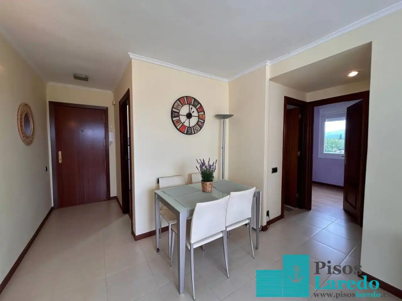 Piso de 65 m² en Laredo