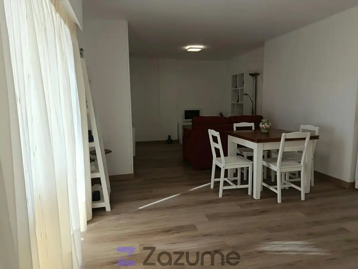Piso de 80 m² en Foz