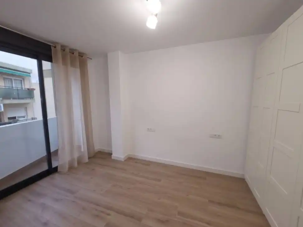 Flat 76 m² in Jaén