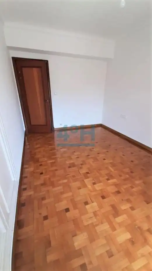 Appartement 194 m² à Ourense