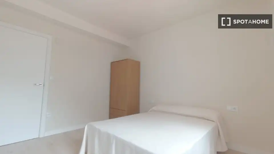 Habitación en alquiler, Pamplona