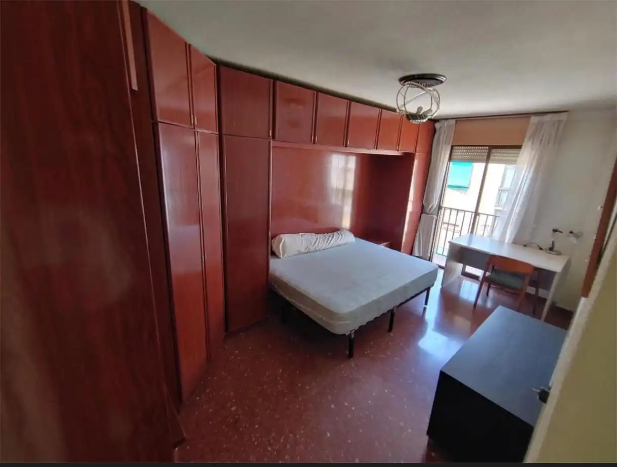 Habitación 115 m², Granada