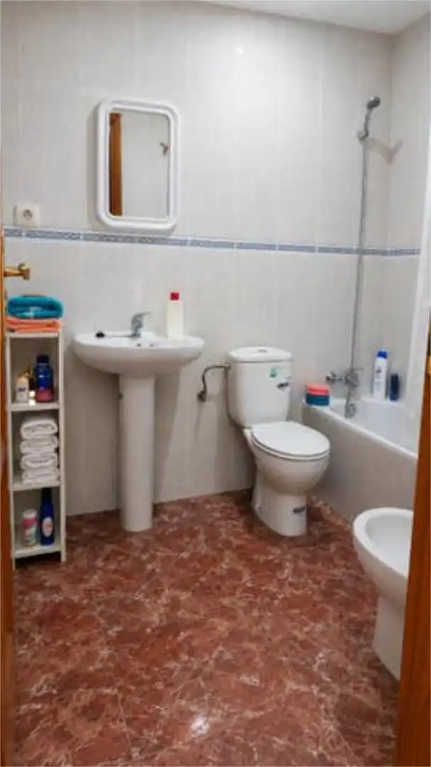 Piso de 87 m² en Baza