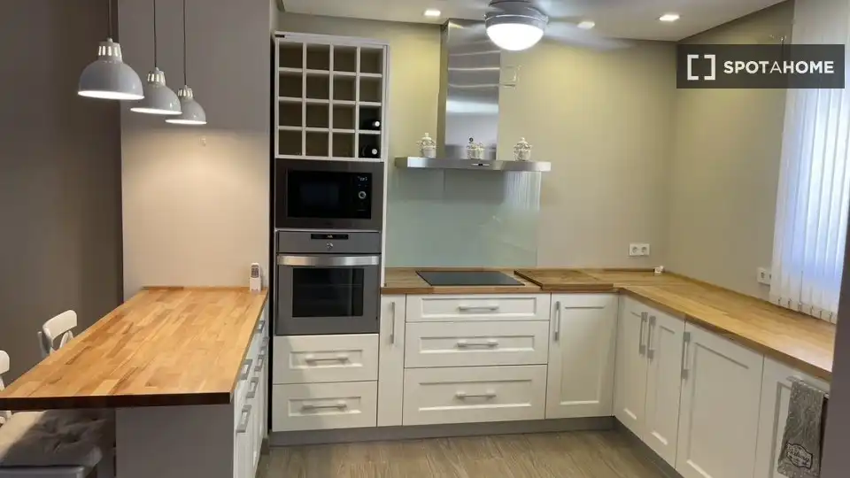Habitación 138 m², Santa Pola