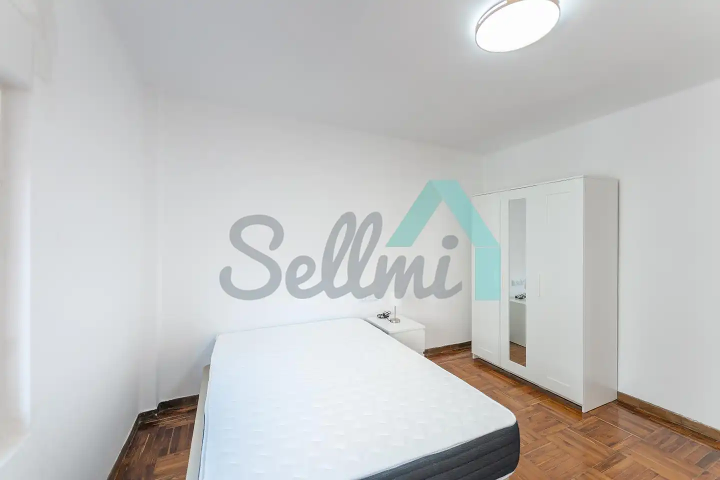 Piso de 82 m² en Oviedo