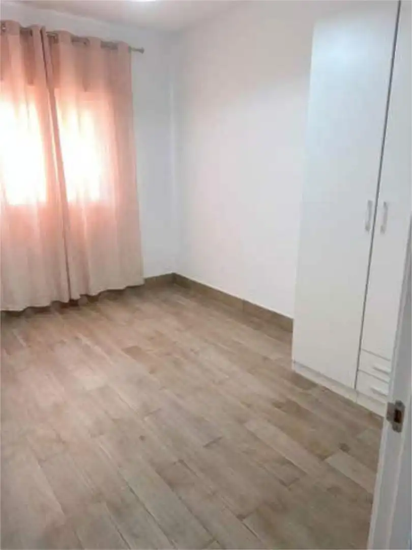 Pis de 100 m² a San Roque