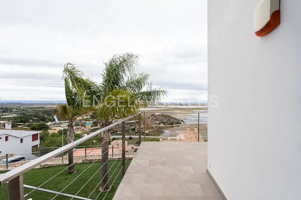 Piso de 320 m² en Cullera