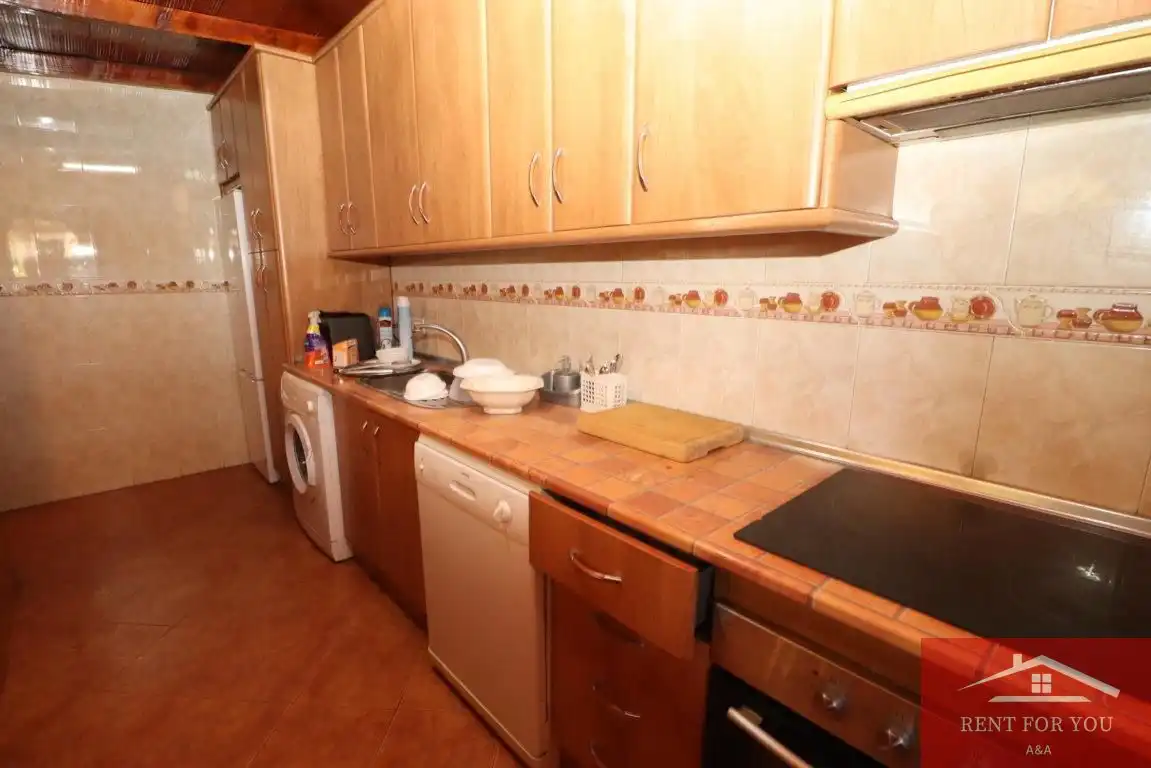 Casa de 110 m² en Alozaina
