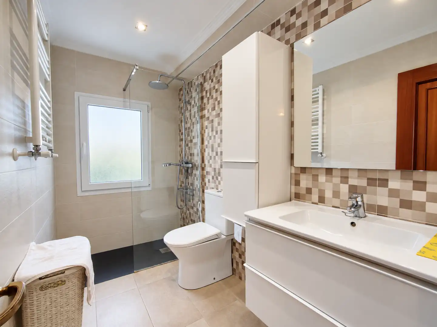 Wohnung 67 m² in Gijón / Xixón