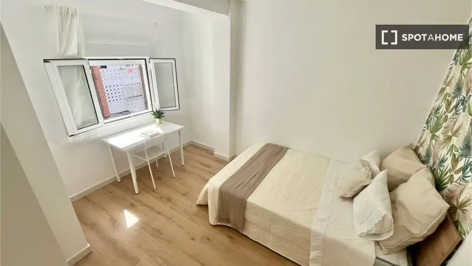 Habitación 81 m², Sevilla