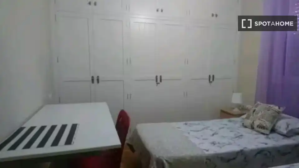 Habitación 104 m², Málaga