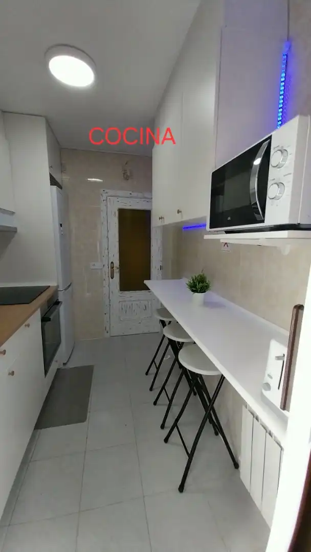 Habitació de lloguer, Perales de Tajuña
