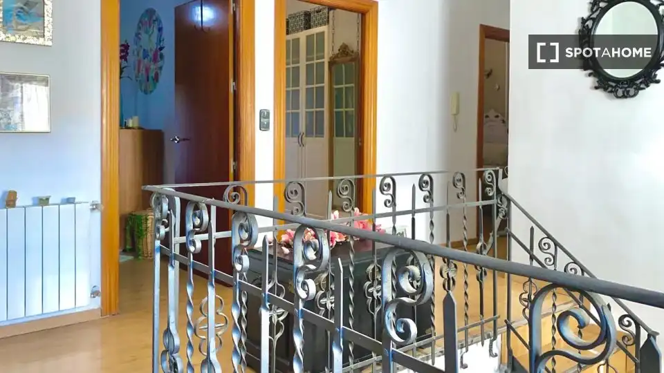 Habitación 220 m², Granada
