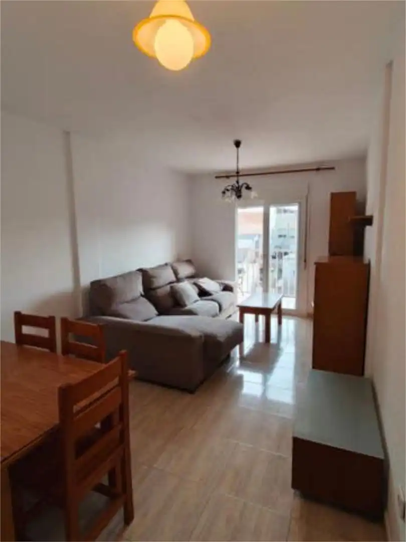 Piso de 80 m² en Roquetas de Mar