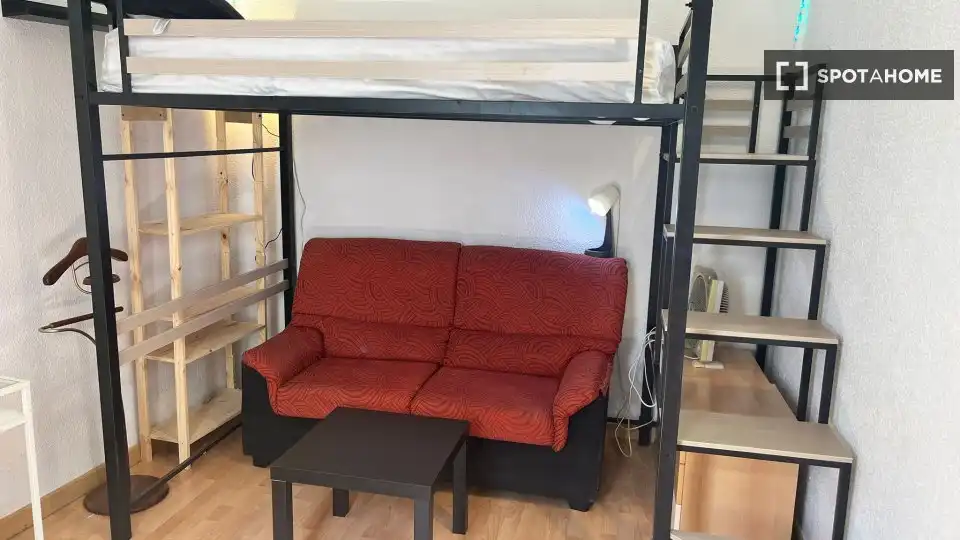 Habitación 81 m², Córdoba
