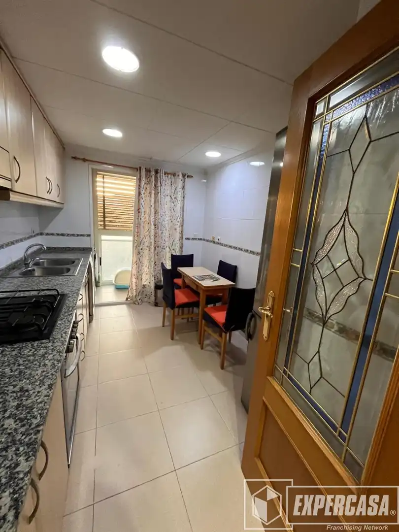 Wohnung 102 m² in Valencia