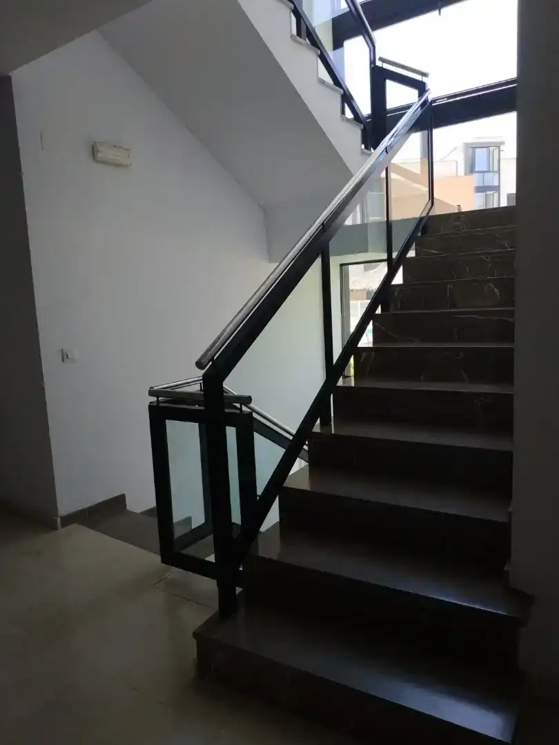 Piso de 77 m² en Carmona