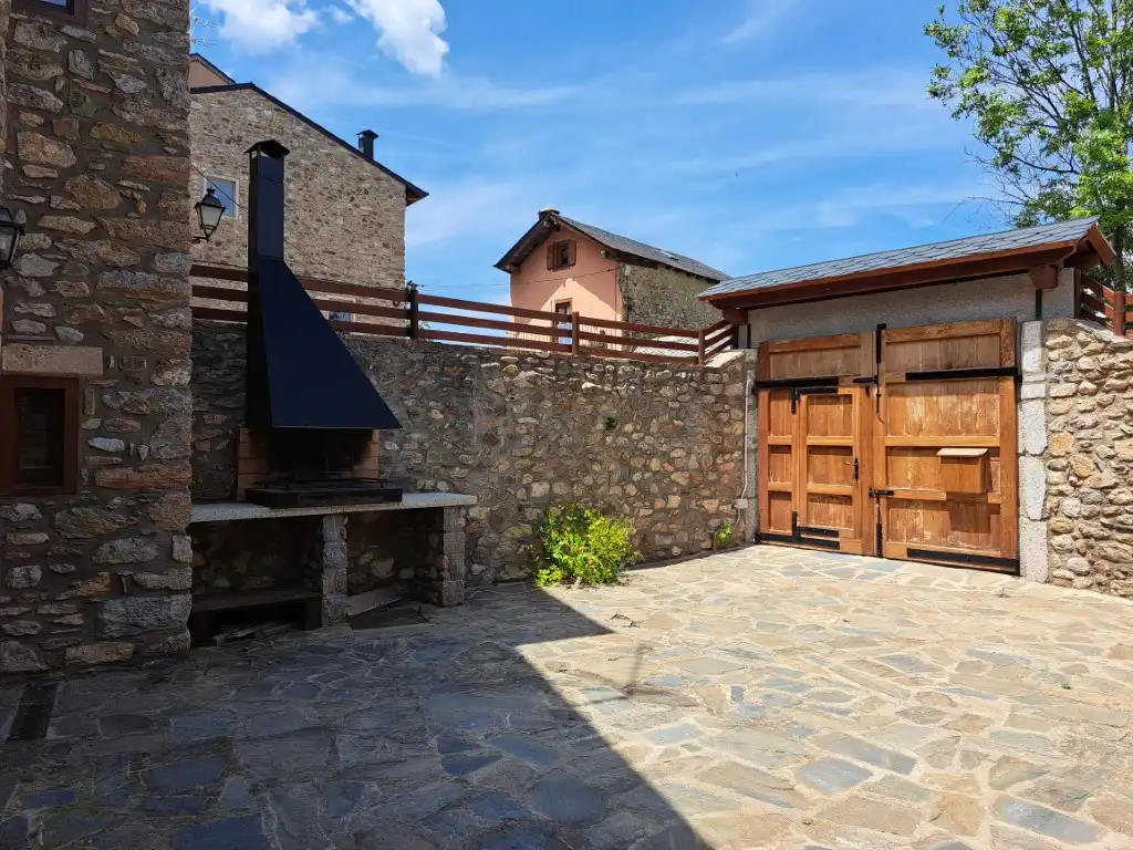 Casa de 240 m² en Das