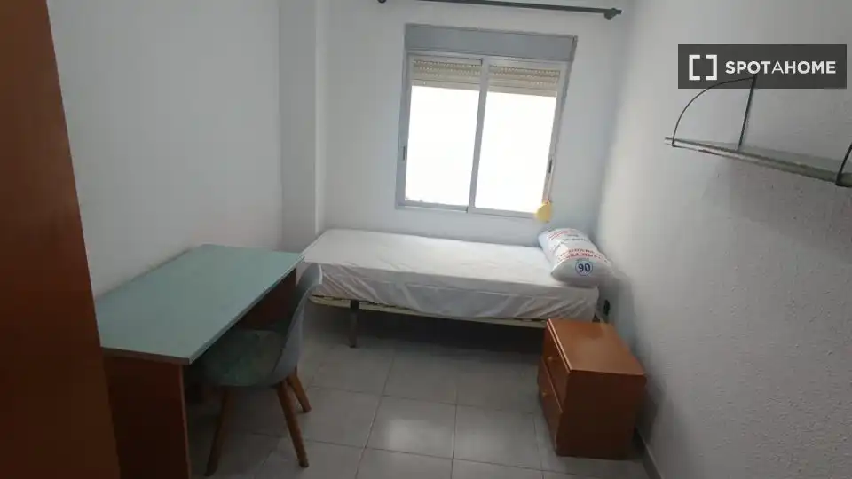 Habitación 109 m², Alicante