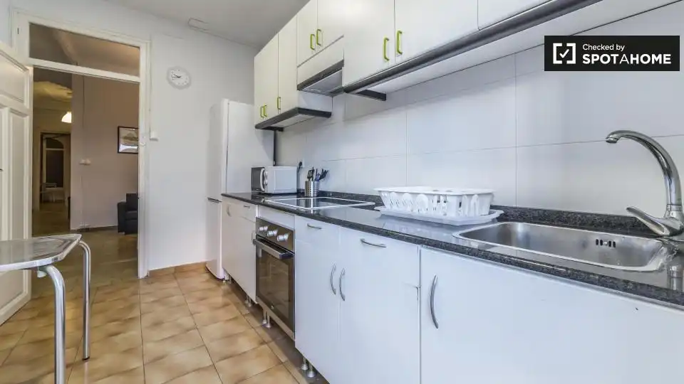 Habitación 100 m², Valencia