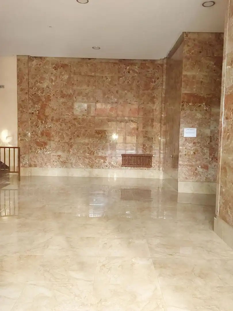 Piso de 140 m² en Zaragoza
