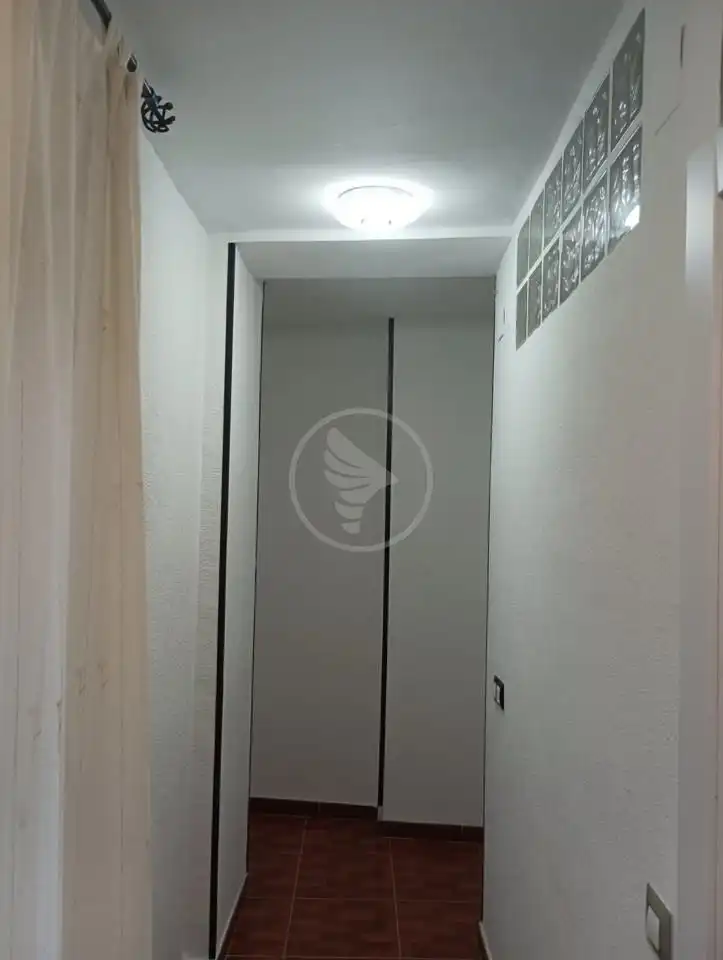 Piso de 100 m² en Linares