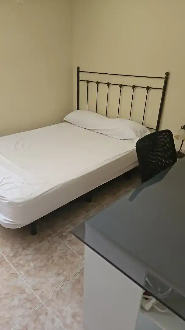 Habitación 100 m², Dos Hermanas
