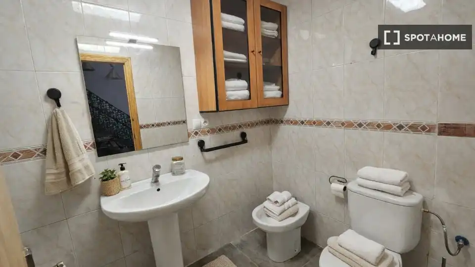 Habitación 83 m², Elda