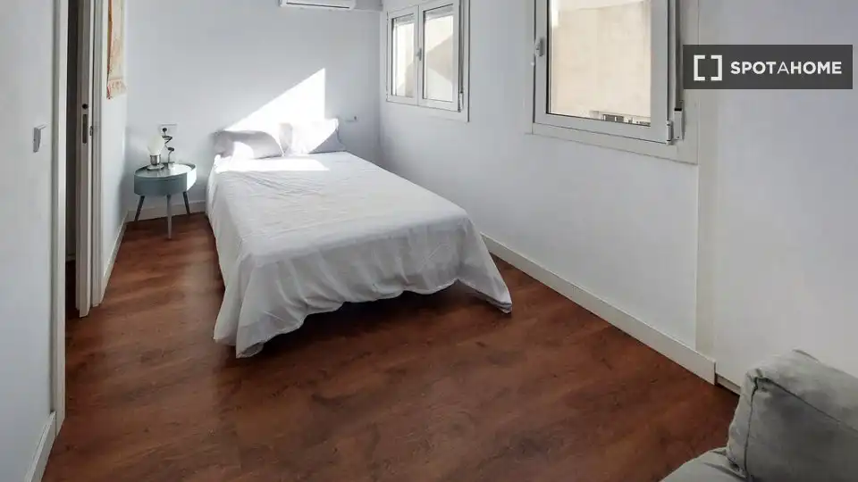 Habitación 106 m², Alicante