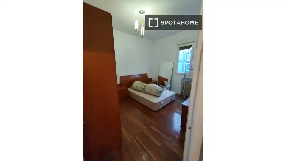 Habitación 98 m², Bilbao