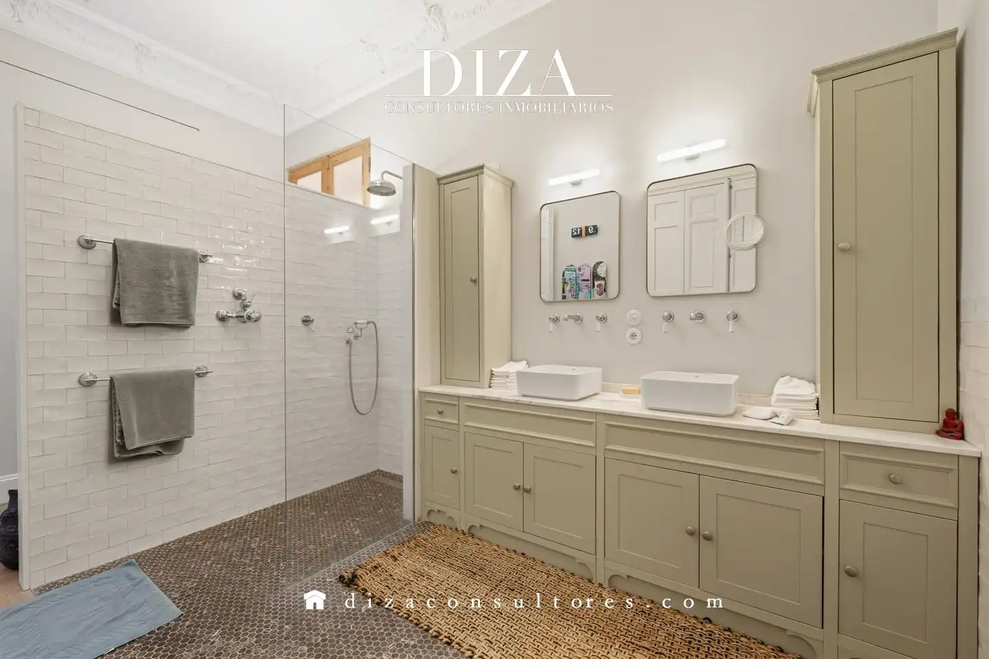 Appartamento 338 m² a Madrid