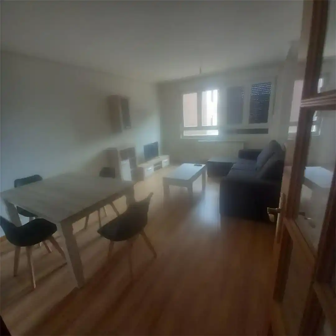 Piso de 100 m² en Ávila