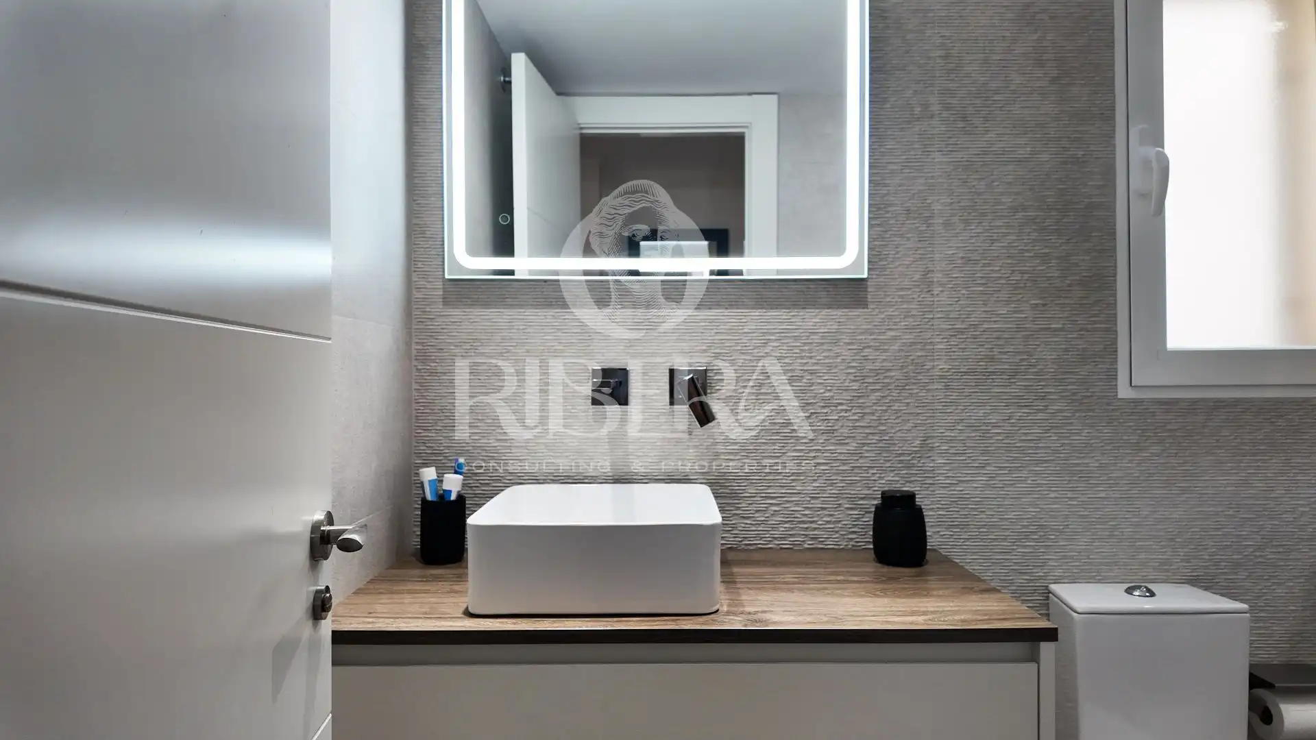 Piso de 77 m² en Masanasa