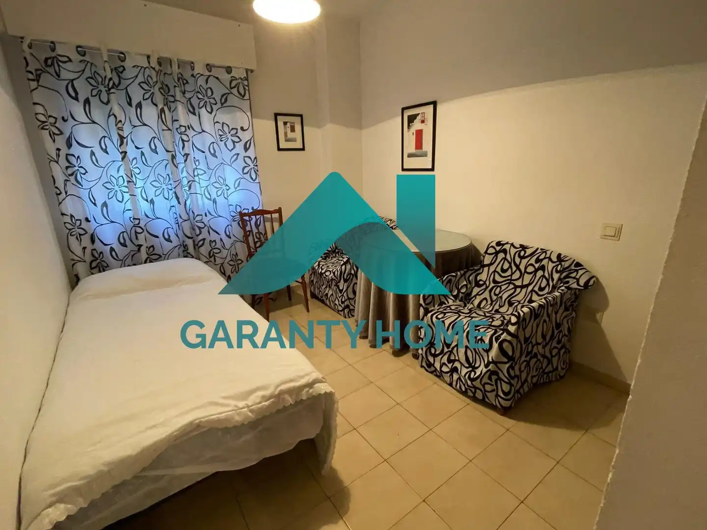 Habitación 115 m², Cáceres