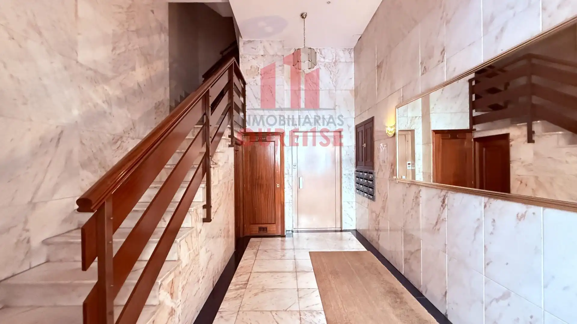 Piso de 105 m² en Ourense