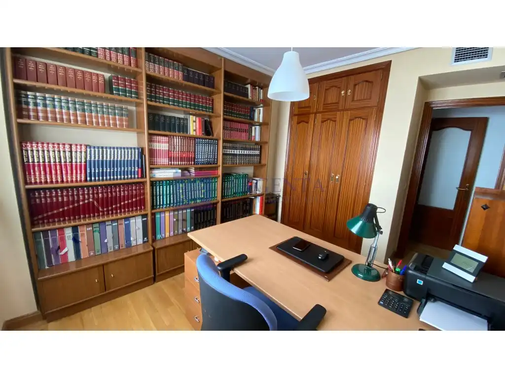 Piso de 120 m² en Cáceres