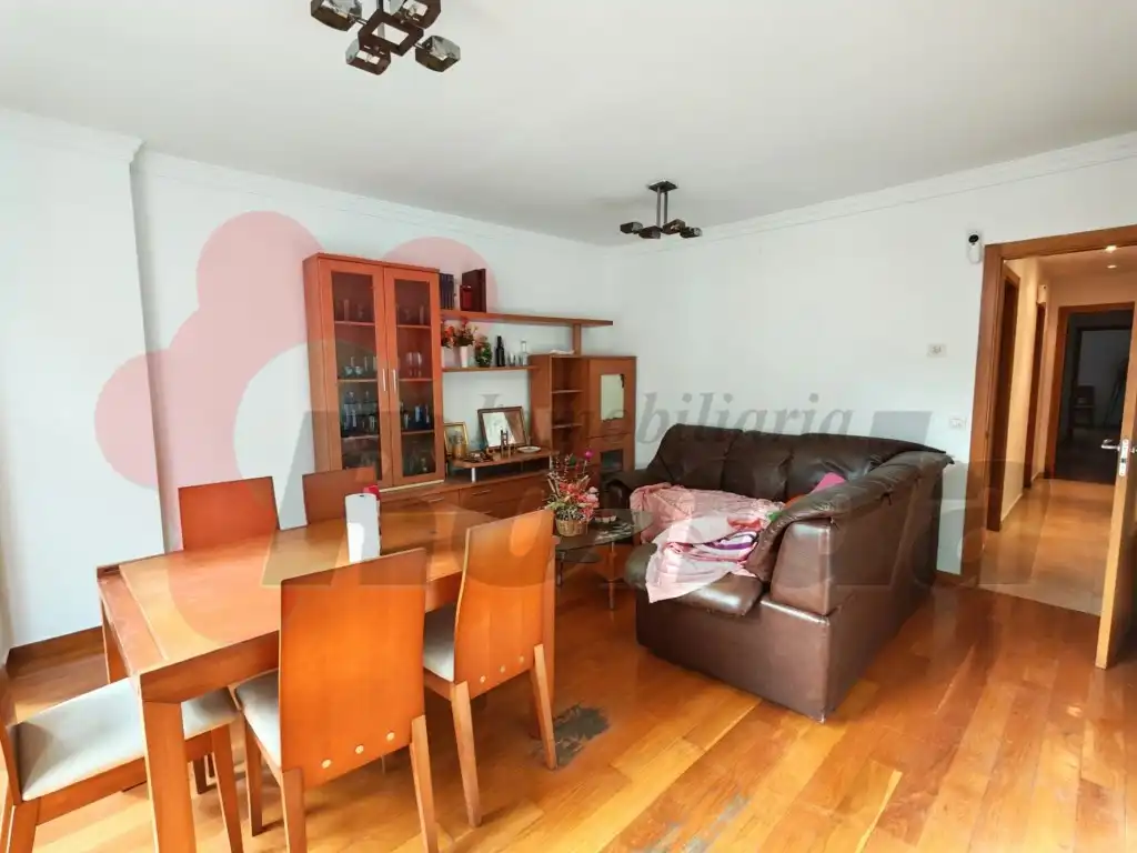 Piso de 80 m² en Lugo